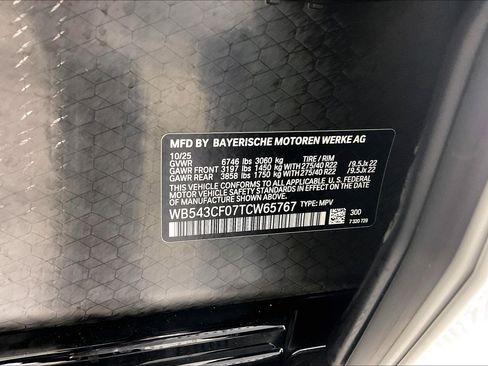 New 2026 BMW iX xDrive45 image 11