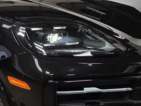 New 2026 Porsche Cayenne S AWD/4WD image 12