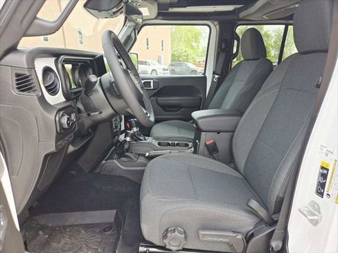 Certified 2025 Jeep Wrangler Unlimited Sport AWD/4WD image 14