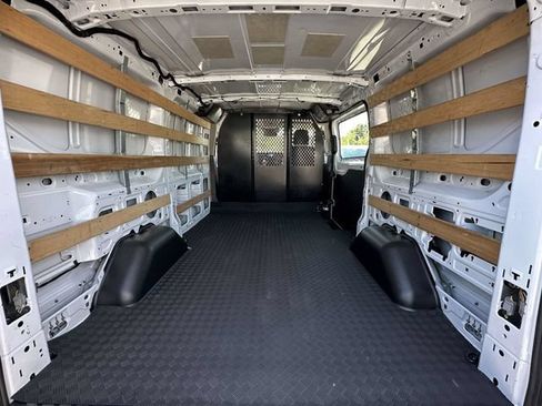 Used 2024 Ford Transit 250 Low Roof w/ Exterior Upgrade Package RWD image 25