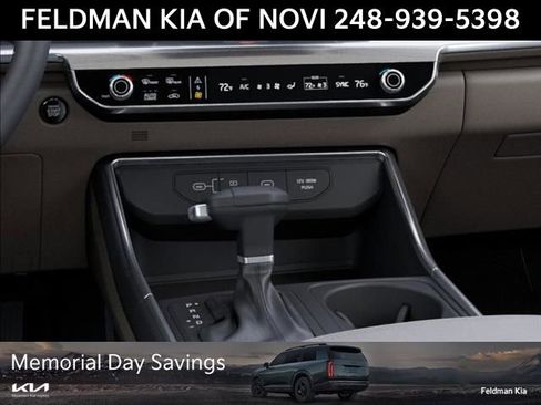 New 2026 Kia Carnival FWD image 24