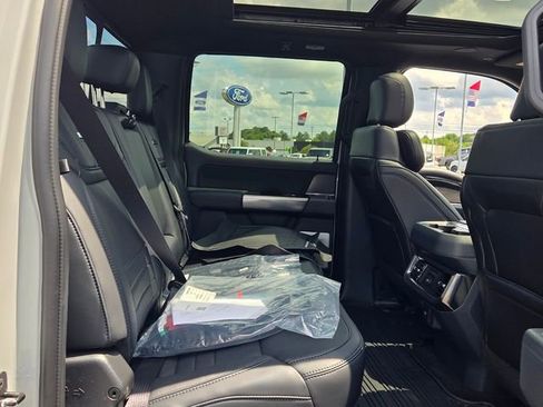 New 2026 Ford F250 Platinum w/ Tremor Off-Road Package AWD/4WD image 16