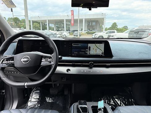 Certified 2023 Nissan Ariya AWD/4WD image 14