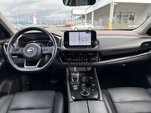 Used 2022 Nissan Rogue SL w/ SL Premium Package image 25