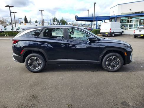 New 2026 Hyundai Tucson Blue SE w/ Tow & Go Package image 7