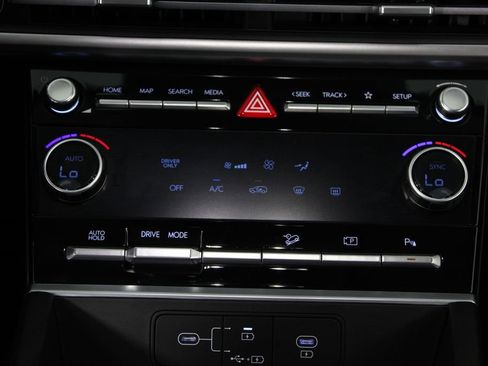Certified 2026 Hyundai Santa Fe SE FWD image 23