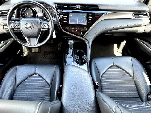 Used 2019 Toyota Camry SE FWD image 25
