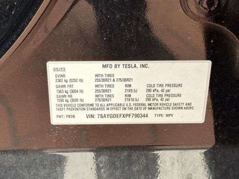 Used 2023 Tesla Model Y Performance image 18