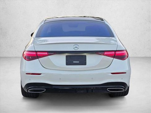 Used 2022 Mercedes-Benz S 500 4MATIC image 7