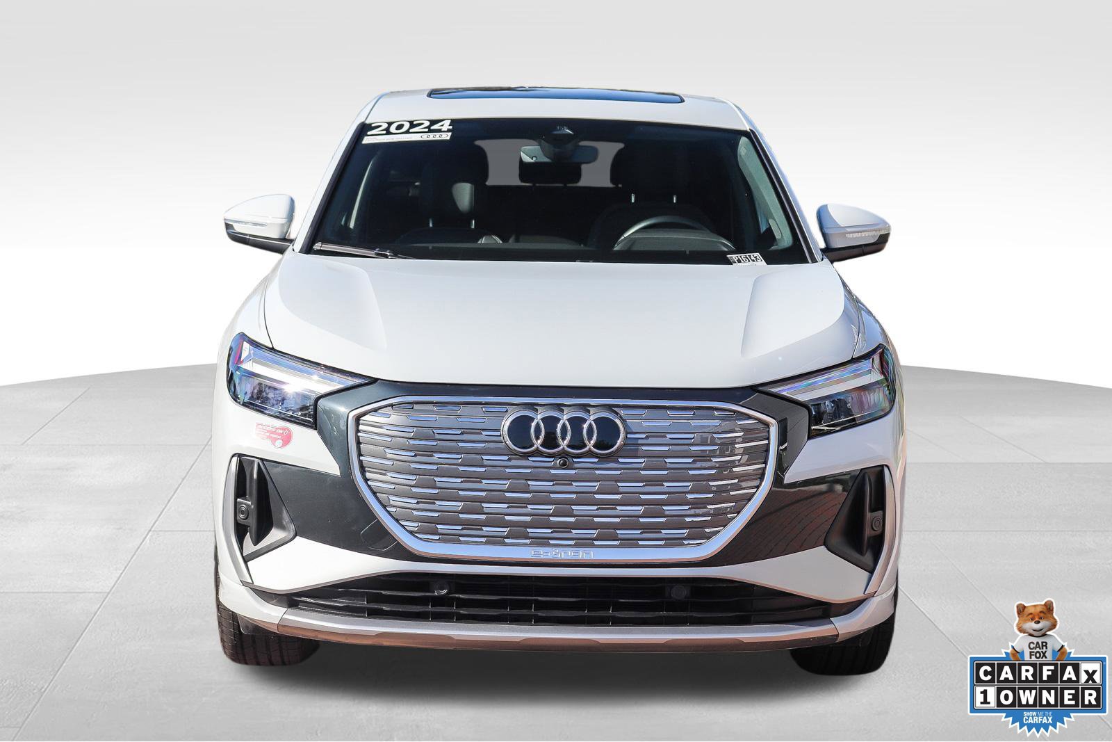Certified 2024 Audi Q4 e-tron Premium w/ Convenience Package AWD/4WD image 2