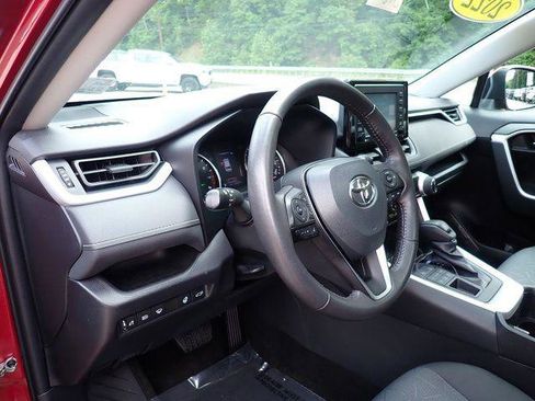 Certified 2022 Toyota RAV4 XLE w/ Convenience Package AWD/4WD image 14