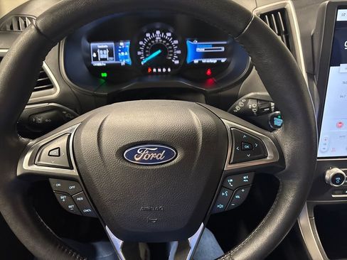 Used 2022 Ford Edge SEL w/ Convenience Package image 25