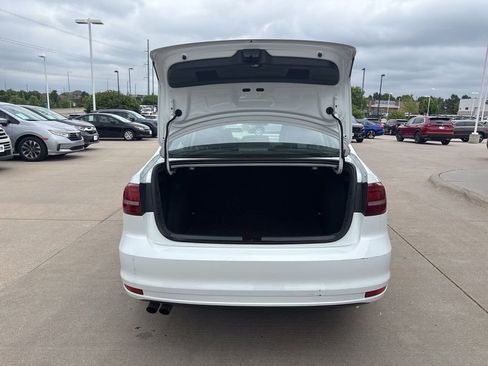 Used 2017 Volkswagen Jetta S FWD image 37