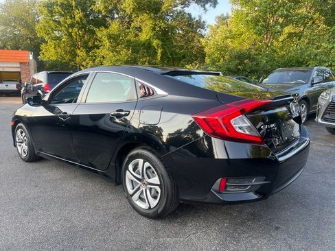 Used 2018 Honda Civic LX image 3