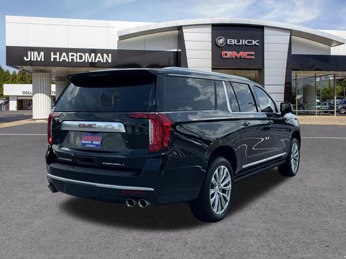 Used 2024 GMC Yukon XL Denali w/ Denali Reserve Package AWD/4WD image 7