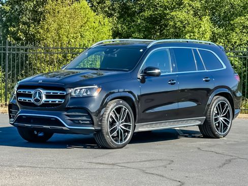Used 2021 Mercedes-Benz GLS 580 4MATIC image 7