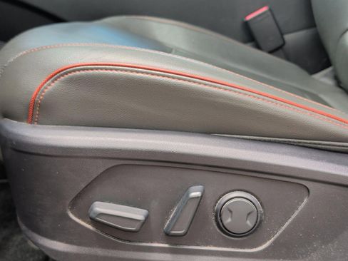 Used 2022 Hyundai Santa Cruz Limited AWD/4WD image 10