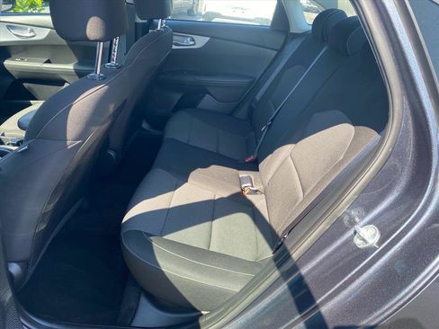Certified 2023 Kia Forte LXS FWD image 22