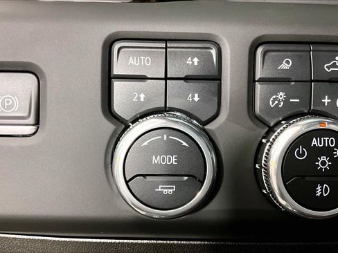 Used 2025 GMC Sierra 2500 Denali Ultimate AWD/4WD image 35