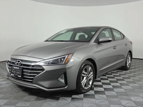 Used 2020 Hyundai Elantra SEL w/ Cargo Package (C1) FWD image 3
