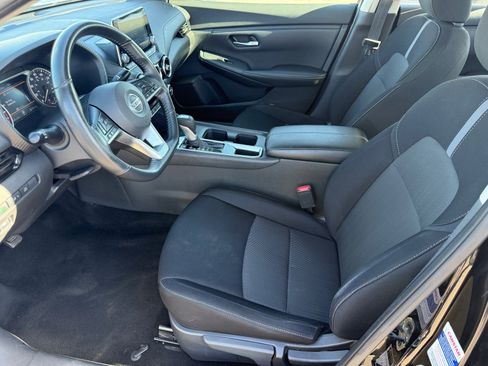 Used 2021 Nissan Sentra SV image 11