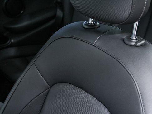 Certified 2023 MINI Cooper 2-Door Hardtop image 25