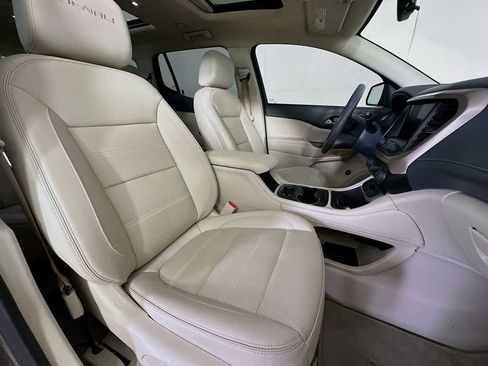 Used 2020 GMC Acadia Denali w/ Technology Package image 15