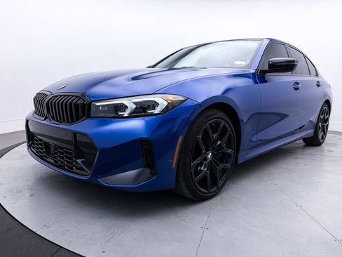 Used 2025 BMW 330i Sedan w/ M Sport Package RWD image 13