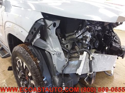 Used 2023 Nissan Frontier Pro-X w/ Pro Convenience Package image 18