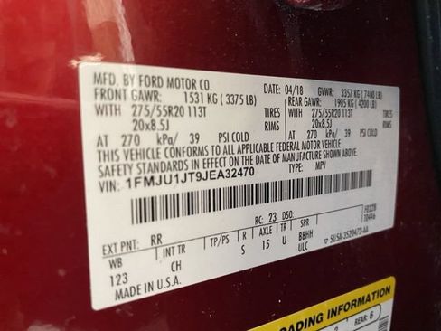 Used 2018 Ford Expedition XLT w/ Equipment Group 202A AWD/4WD image 40