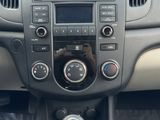 Used 2011 Kia Forte EX image 4