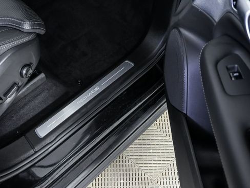 Certified 2024 Volvo XC90 T8 Ultimate w/ Lounge Package image 28