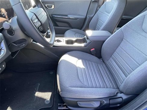 New 2025 Kia K4 EX image 18