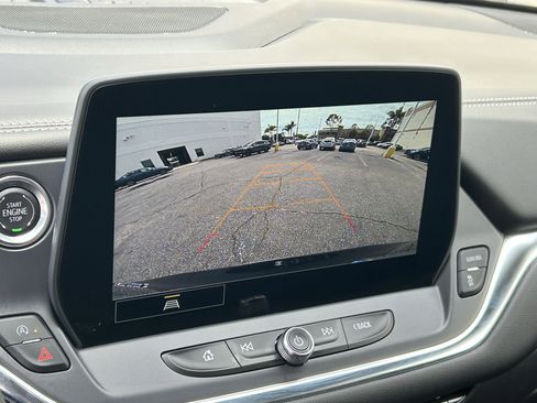 Used 2025 Chevrolet Blazer LT FWD image 25