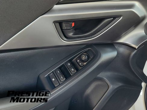 Used 2025 Subaru Impreza 2.0i AWD/4WD image 42