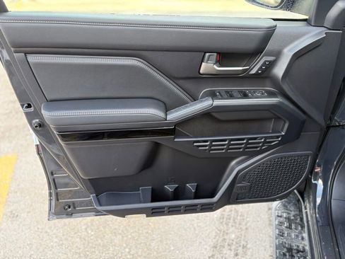 New 2026 Toyota 4Runner Limited image 13