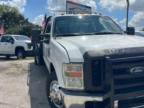 Used 2010 Ford F350 XLT RWD image 3