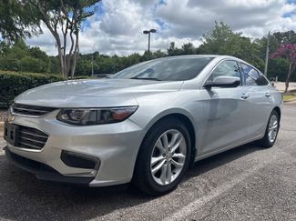 Used 2018 Chevrolet Malibu LT image 1