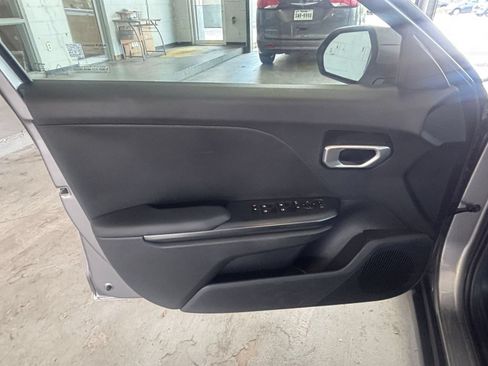 Used 2026 Kia K4 FWD image 18