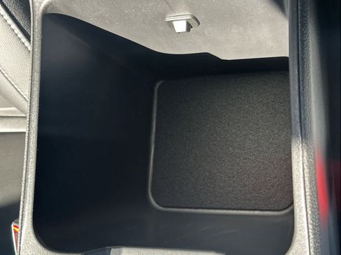 New 2025 Jeep Grand Cherokee L Limited w/ Black Appearance Package image 37