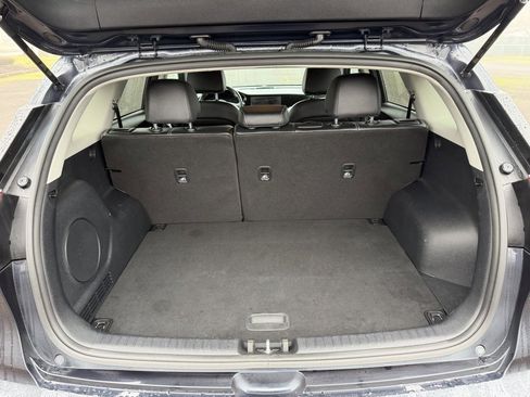 Used 2022 Kia Niro EX w/ Cold Weather Package image 11