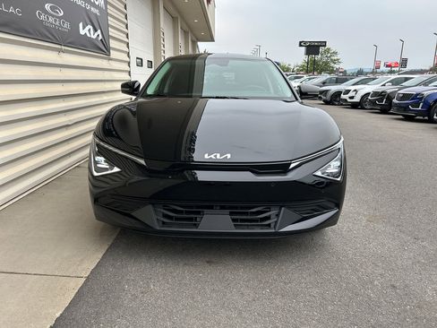 New 2025 Kia EV6 Light image 2