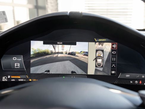 Used 2021 Ferrari Roma RWD image 23