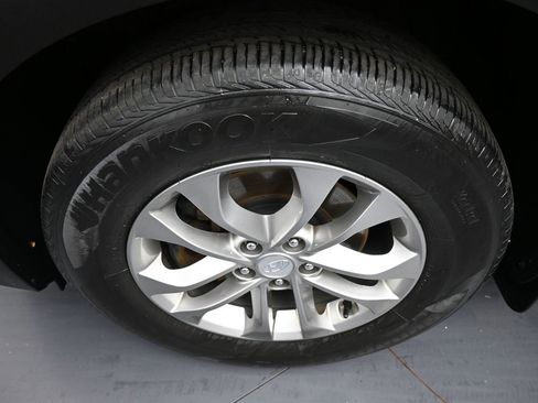 Certified 2020 Hyundai Santa Fe SEL image 14