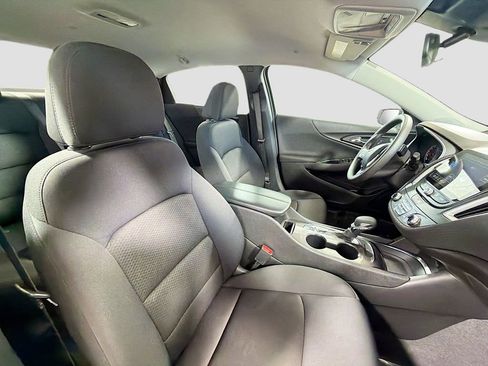 Used 2023 Chevrolet Malibu LT FWD image 29
