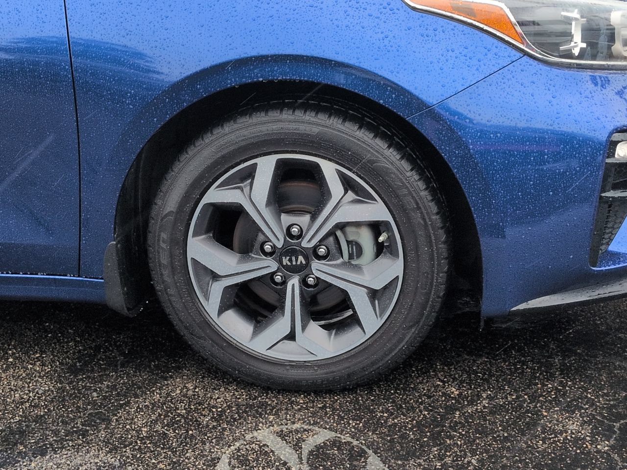 Used 2019 Kia Forte LXS FWD image 11