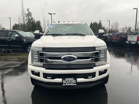 Used 2019 Ford F450 Limited image 2