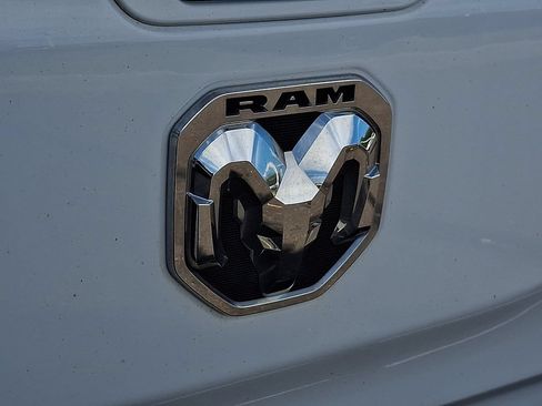 Used 2023 RAM 1500 Laramie AWD/4WD image 10