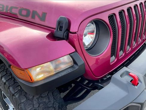 Used 2021 Jeep Wrangler Unlimited Rubicon AWD/4WD image 35