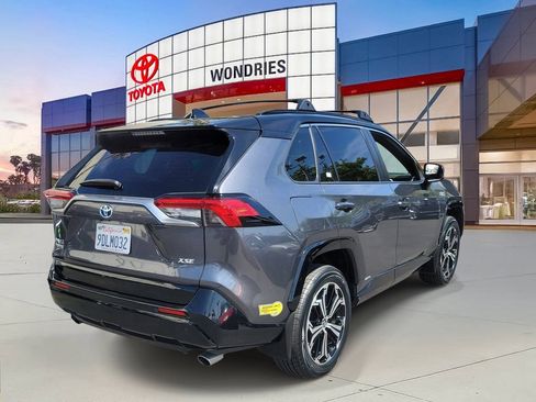 Used 2022 Toyota RAV4 XSE w/ Weather Package image 4